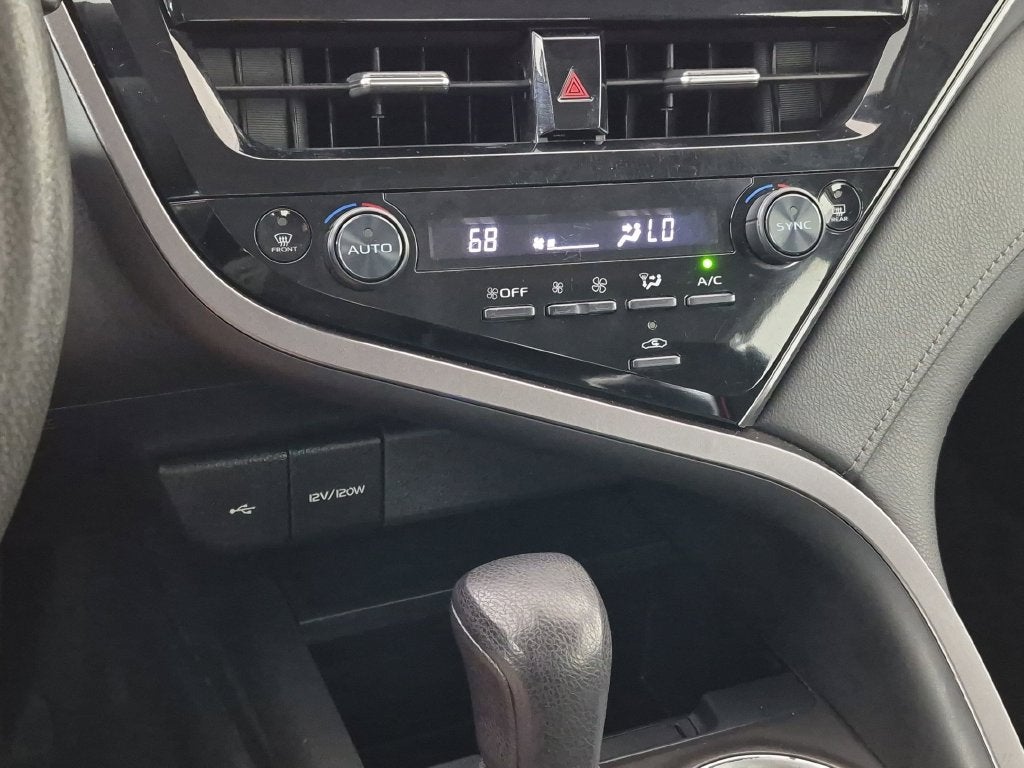 2023 Toyota Camry Hybrid LE