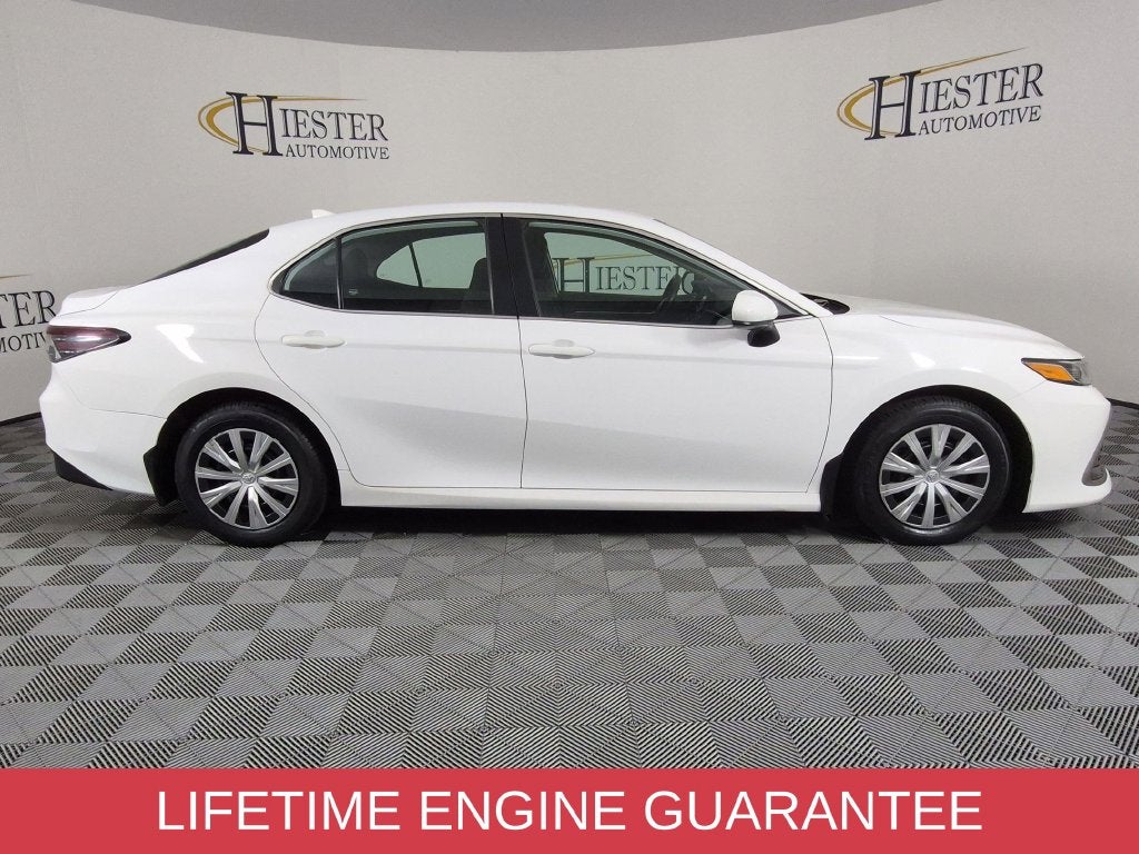 2023 Toyota Camry Hybrid LE