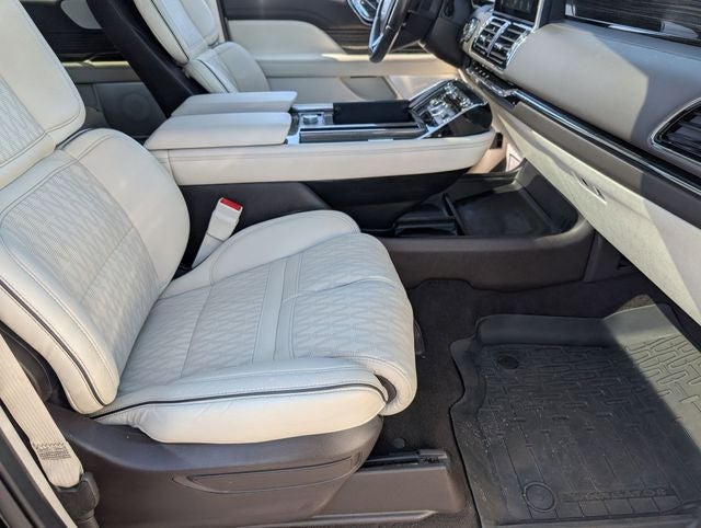 2021 Lincoln Navigator L Black Label L