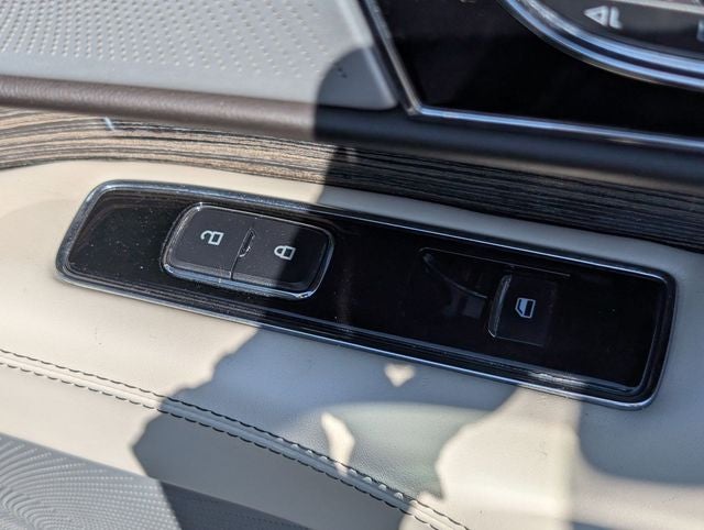 2021 Lincoln Navigator L Black Label L