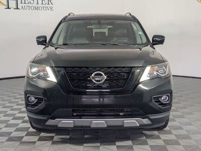 2019 Nissan Pathfinder SL