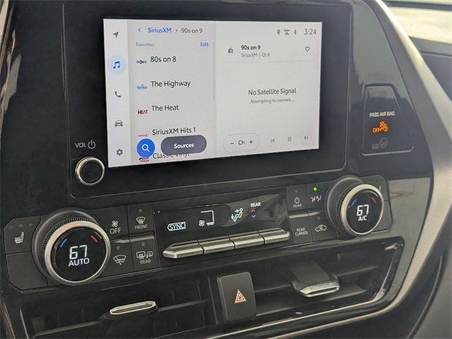 2023 Toyota Highlander Hybrid XLE