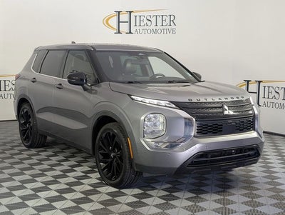 2022 Mitsubishi Outlander Black Edition