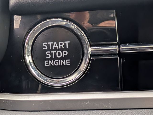 2022 Mitsubishi Outlander Black Edition