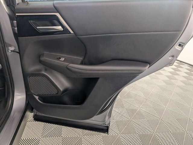 2022 Mitsubishi Outlander Black Edition