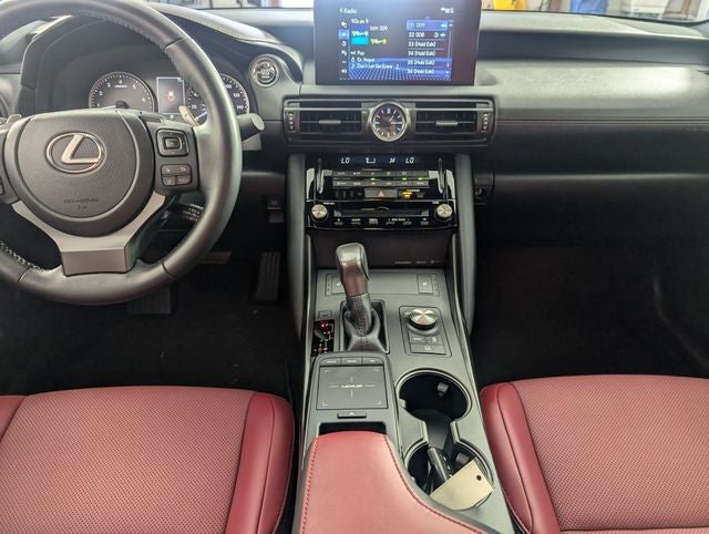 2025 Lexus IS 350 F SPORT Design