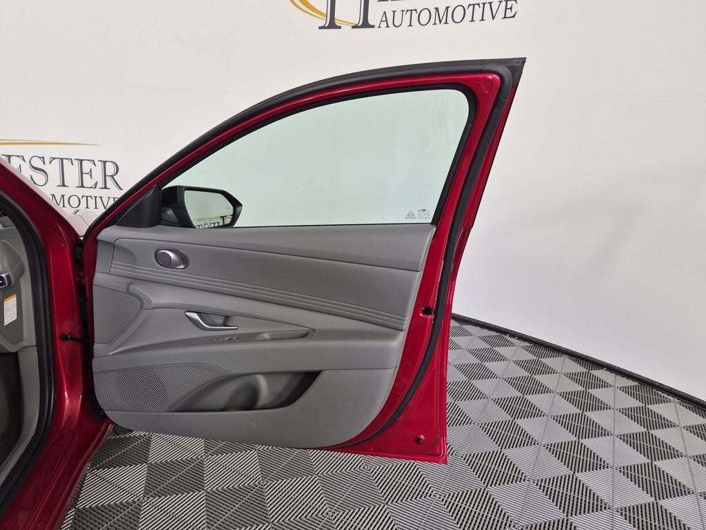 2025 Hyundai Elantra Hybrid SEL Sport