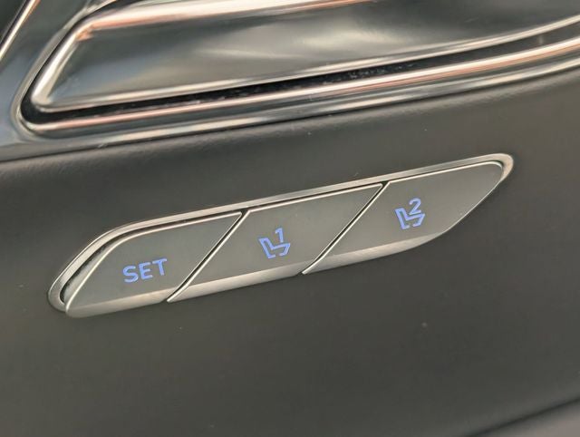 2025 Genesis GV80 2.5T