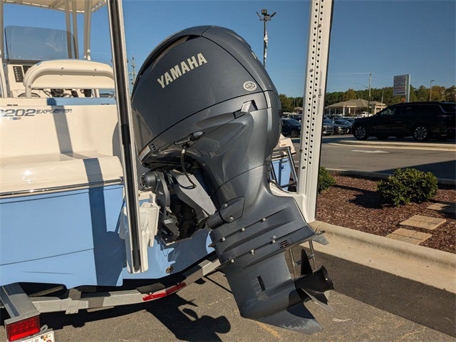 2024 Robalo R202 Explorer Base