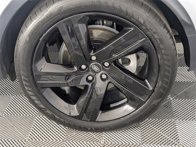 2023 Land Rover Discovery S