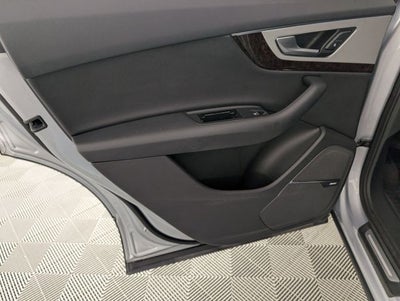 2019 Audi Q7 45 Premium
