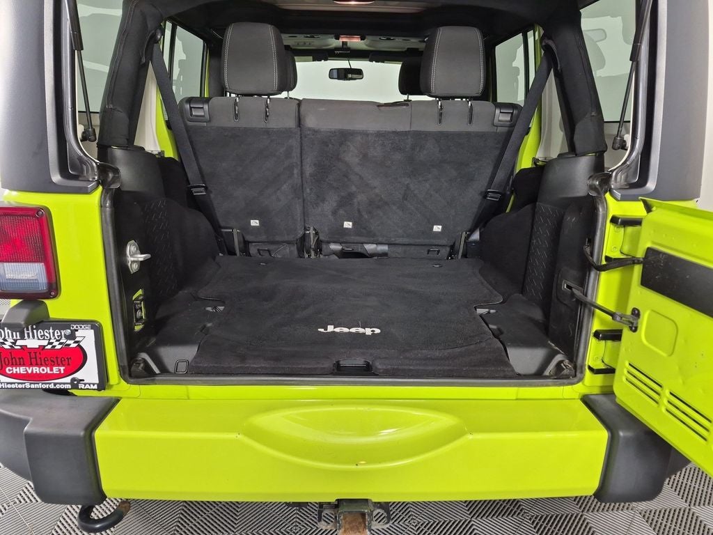 2016 Jeep Wrangler Unlimited Sahara