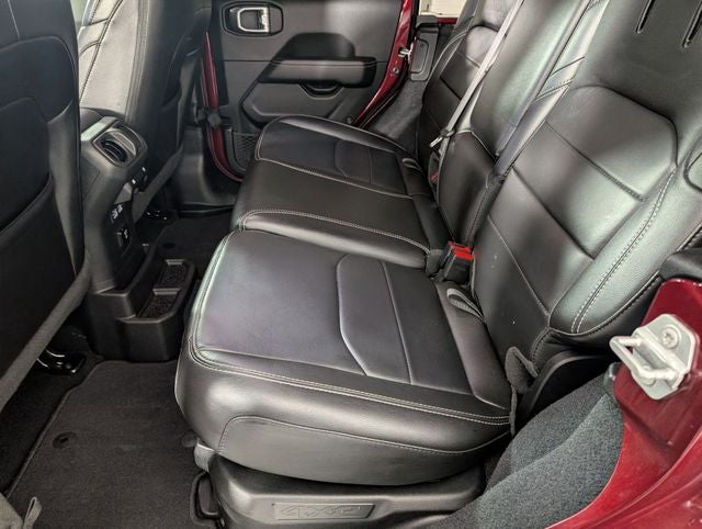 2022 Jeep Wrangler Base