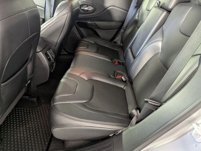 2020 Jeep Cherokee Altitude