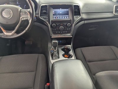 2020 Jeep Grand Cherokee Laredo