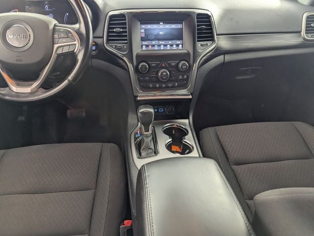 2020 Jeep Grand Cherokee Laredo