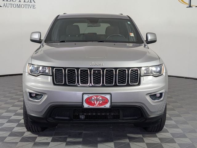 2020 Jeep Grand Cherokee Laredo