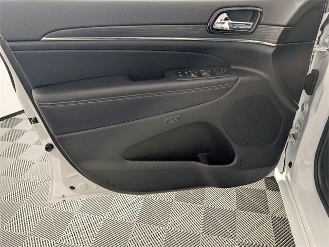 2021 Jeep Grand Cherokee 80th Anniversary Edition