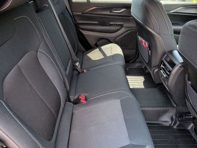 2025 Jeep Grand Cherokee Laredo X