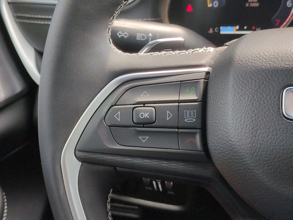 2026 Jeep Grand Cherokee Laredo X