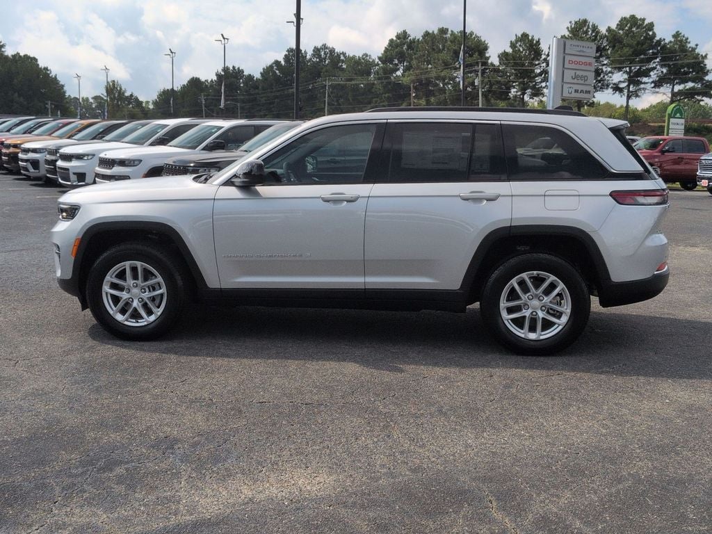 2026 Jeep Grand Cherokee Laredo X