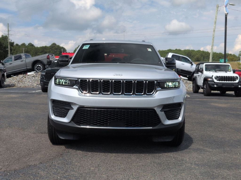 2026 Jeep Grand Cherokee Laredo X