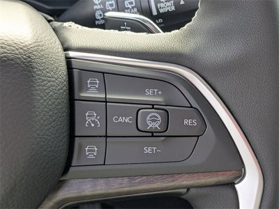 2026 Jeep Grand Cherokee Laredo