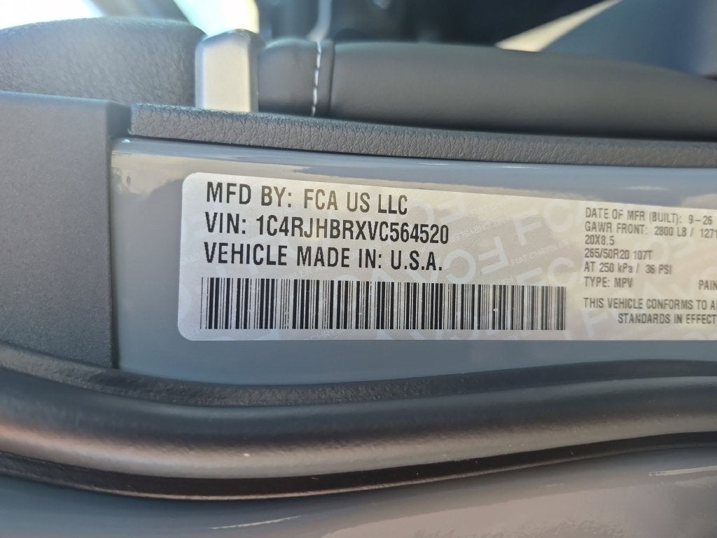 2027 Jeep Grand Cherokee Limited Reserve