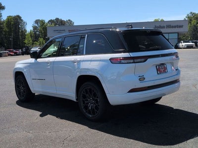 2026 Jeep Grand Cherokee Summit