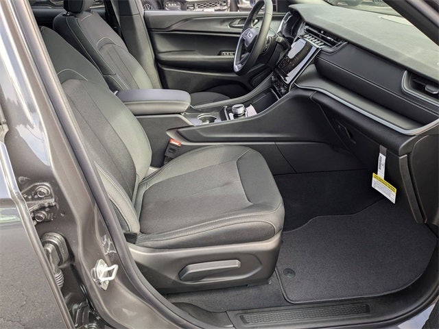 2026 Jeep Grand Cherokee L Laredo