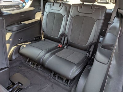 2027 Jeep Grand Cherokee L Laredo Altitude