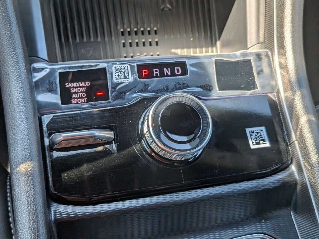 2027 Jeep Grand Cherokee L Laredo Altitude