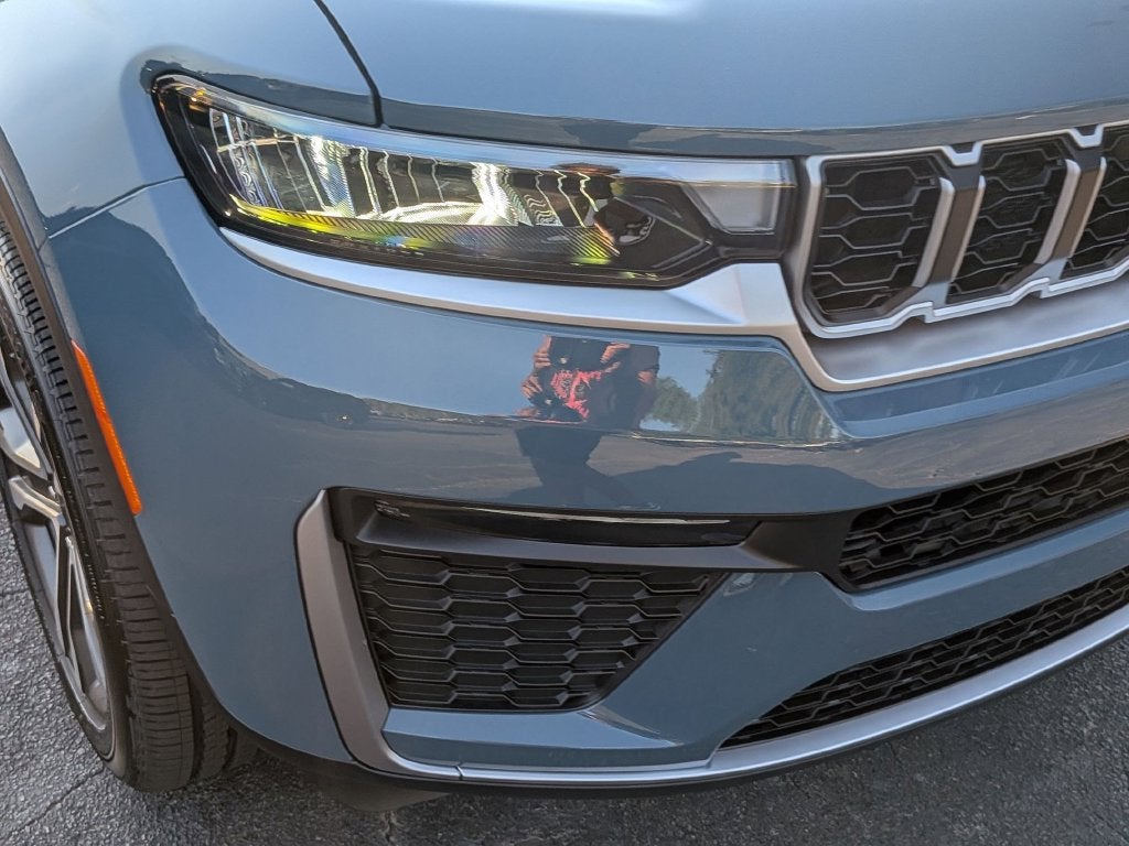 2027 Jeep Grand Cherokee L Limited