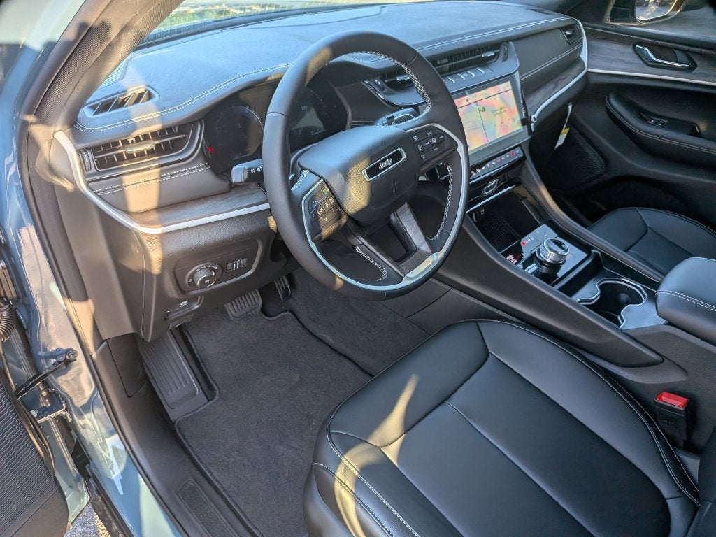 2027 Jeep Grand Cherokee L Limited