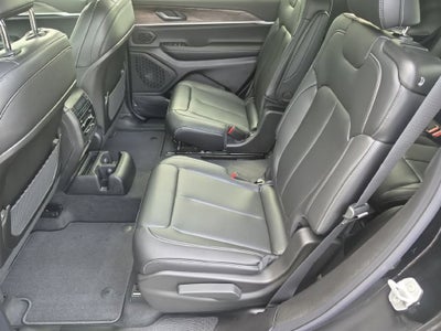 2027 Jeep Grand Cherokee L Limited