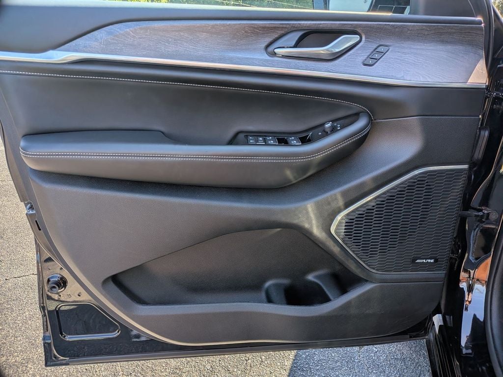 2023 Jeep Grand Cherokee L Overland