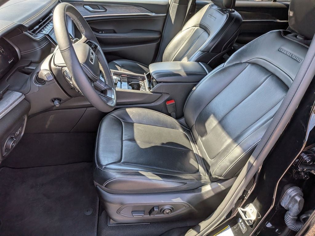 2023 Jeep Grand Cherokee L Overland