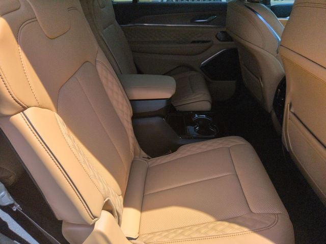 2026 Jeep Grand Cherokee L Summit