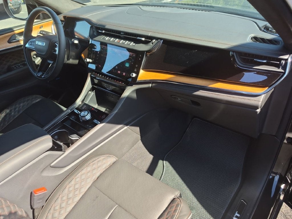 2026 Jeep Grand Cherokee L Summit