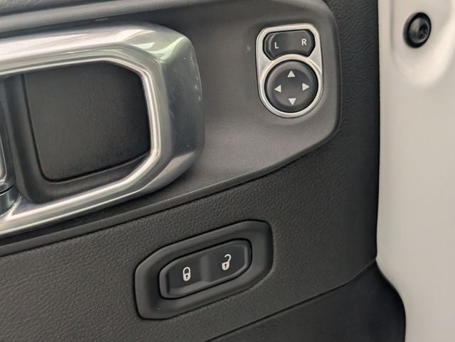 2024 Jeep Wrangler Rubicon X