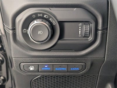 2025 Jeep Wrangler Sahara 4xe