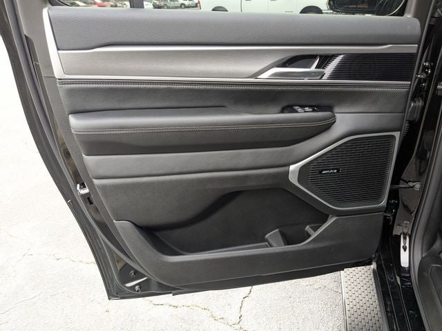 2026 Jeep Grand Wagoneer L Base