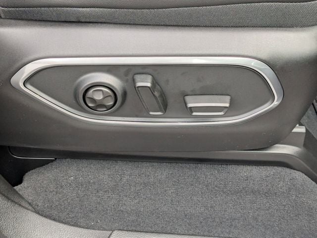 2026 Jeep Grand Wagoneer L Base