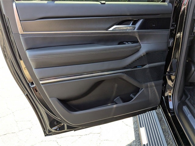 2024 Jeep Grand Wagoneer L Series II