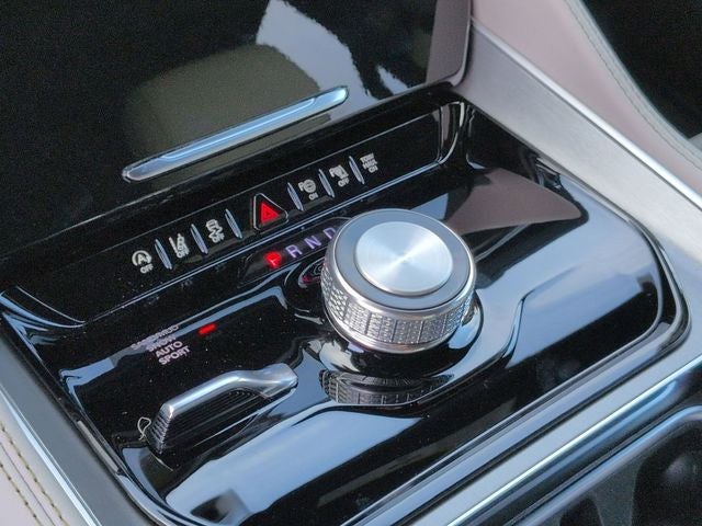 2026 Jeep Grand Wagoneer Base