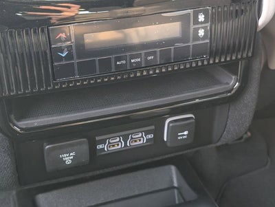 2026 Jeep Grand Wagoneer Base