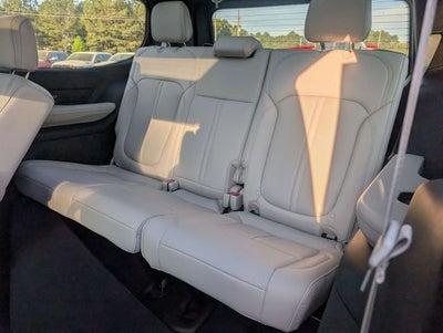 2026 Jeep Grand Wagoneer Base