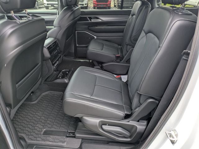 2026 Jeep Grand Wagoneer Upland