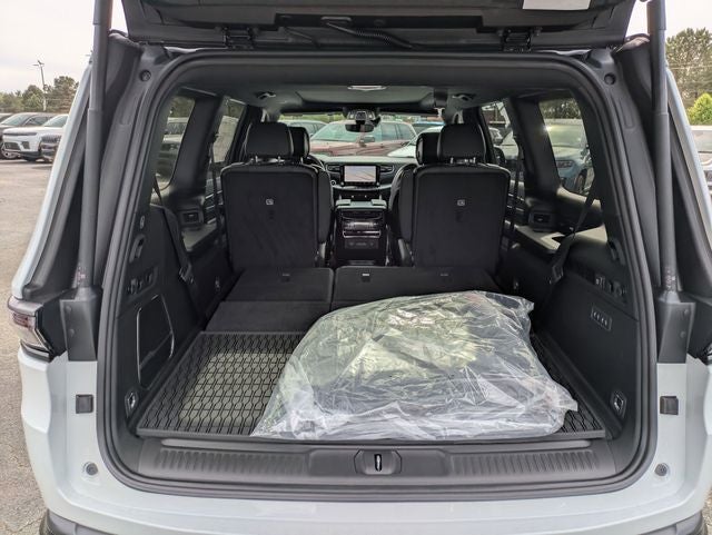 2026 Jeep Grand Wagoneer Upland