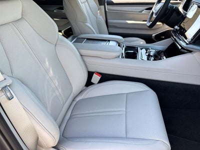 2026 Jeep Grand Wagoneer Limited Reserve